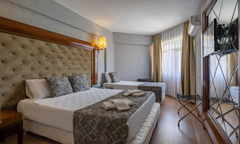 Lara Olympos Pansiyon Antalya Exteriör bild